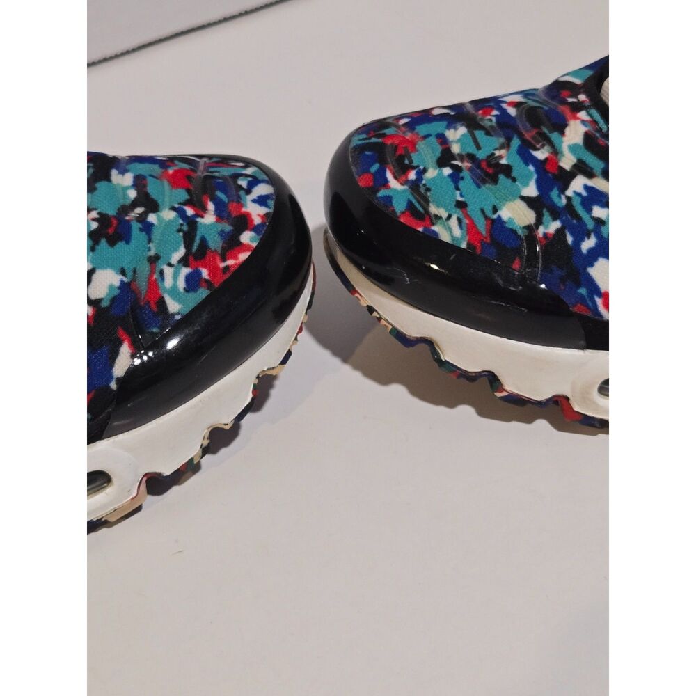 Nike Air Max Plus GS Black Hyper Blue Print Sneakers | Women's Size 7/Youth 5.5 - Picture 11 of 11